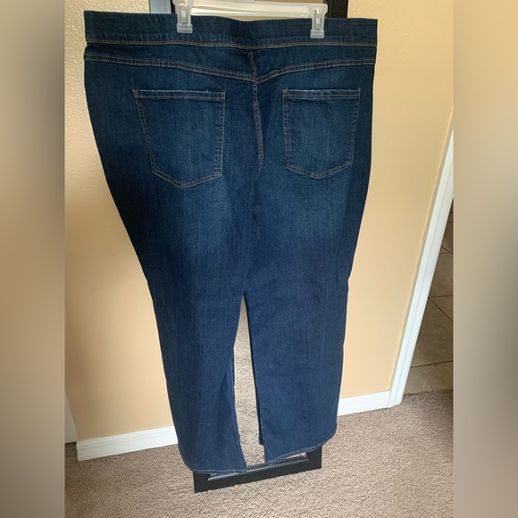 NWT Terra & Sky Indigo Wide Leg Jeans - Picture 3 of 4